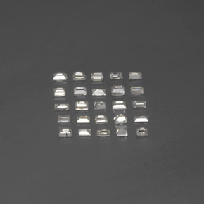 天然白色钻石，长方形切工，1.9×1.3毫米，SI