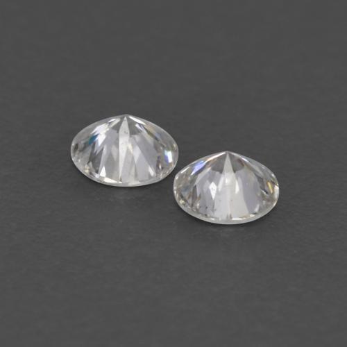 0.02天然白色钻石，圆形切割，1.68毫米，VS