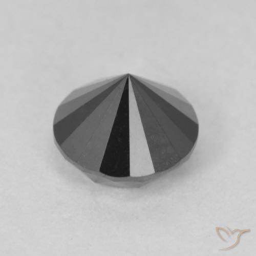 0.88克拉天然钻石，圆形的，不透明