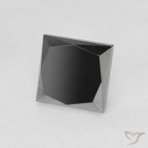 0.69克拉天然钻石，正方形，不透明