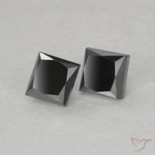 0.12克拉天然钻石，正方形，不透明
