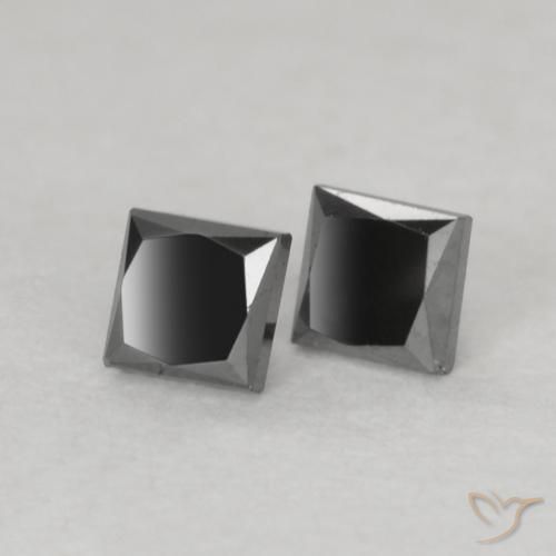 0.18克拉天然钻石，正方形，不透明