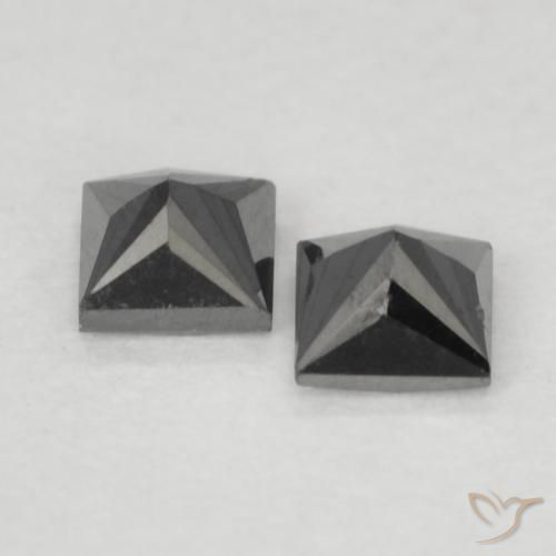 0.23克拉天然钻石，正方形，不透明