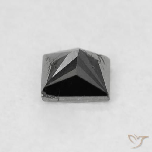 0.12克拉天然钻石，正方形，不透明