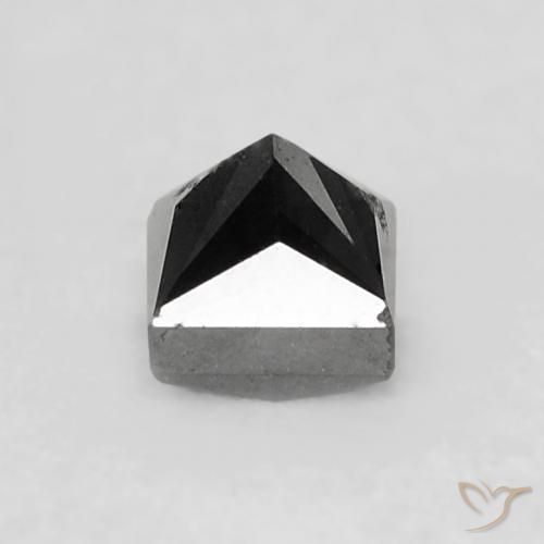 0.24克拉天然钻石，正方形，不透明