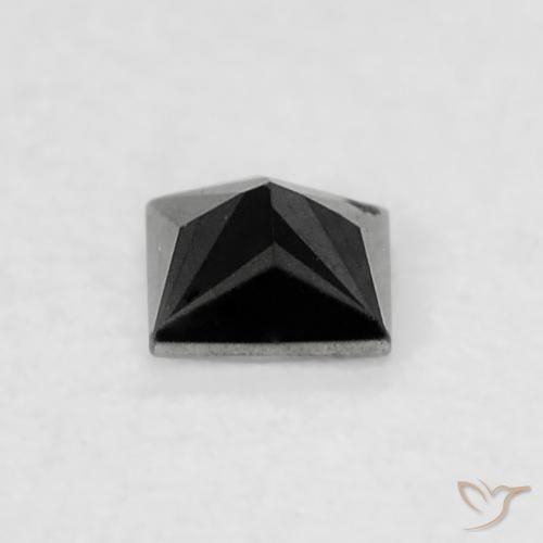 0.12克拉天然钻石，正方形，不透明