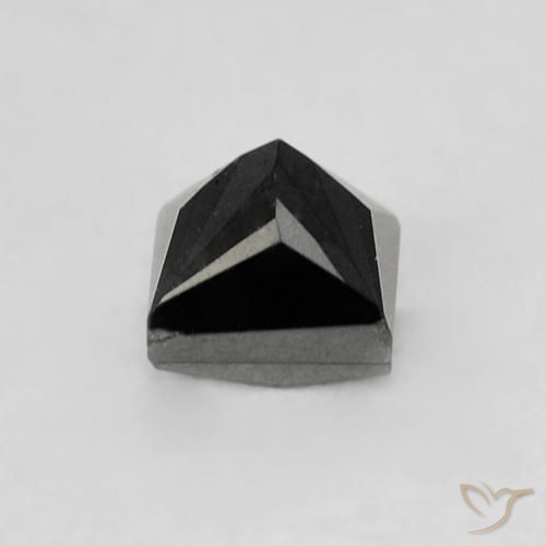 0.28克拉天然钻石，正方形，不透明