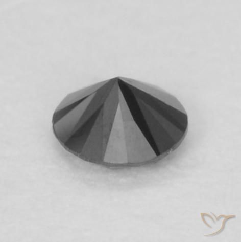 0.04克拉天然钻石，圆形的，不透明