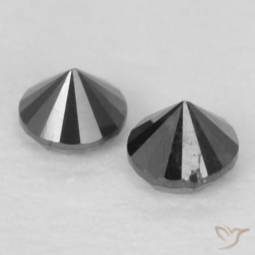 0.11克拉天然钻石，圆形的，不透明