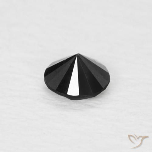 0.06克拉天然钻石，圆形的，不透明