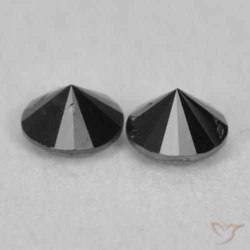 0.08克拉天然钻石，圆形的，不透明
