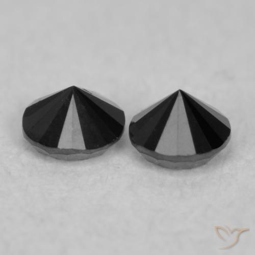 0.09克拉天然钻石，圆形的，不透明