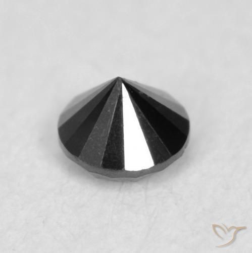 0.03克拉天然钻石，圆形的，不透明