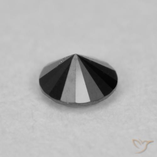 0.03克拉天然钻石，圆形的，不透明