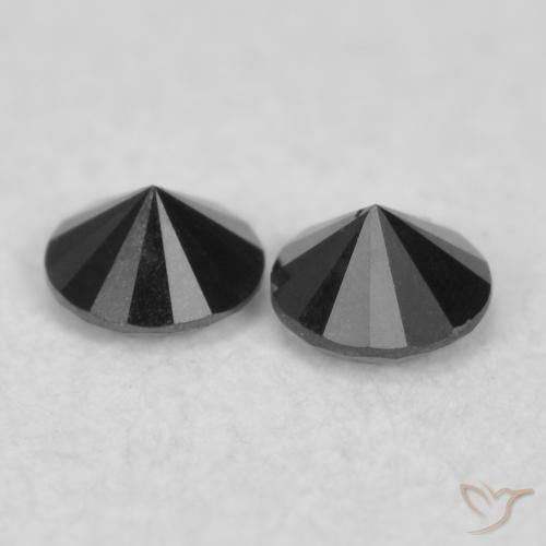 0.07克拉天然钻石，圆形的，不透明