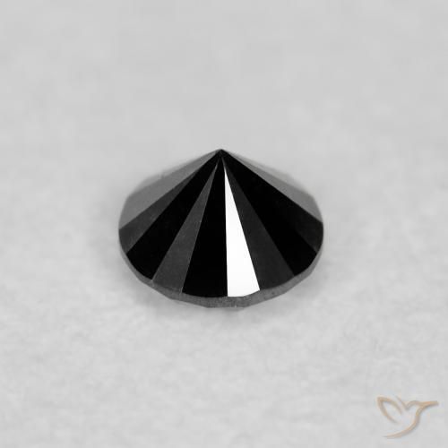 0.06克拉天然钻石，圆形的，不透明