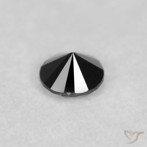 0.04克拉天然钻石，圆形的，不透明