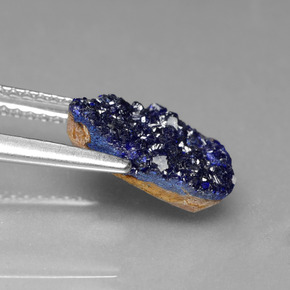 2.56克拉天然晶簇蓝铜矿，异形，不透明