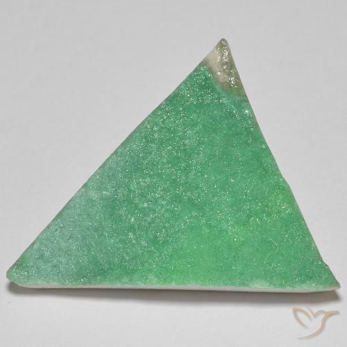 19.40ct 天然 中绿色 德鲁齐杂石, 胖三角形, 不透明