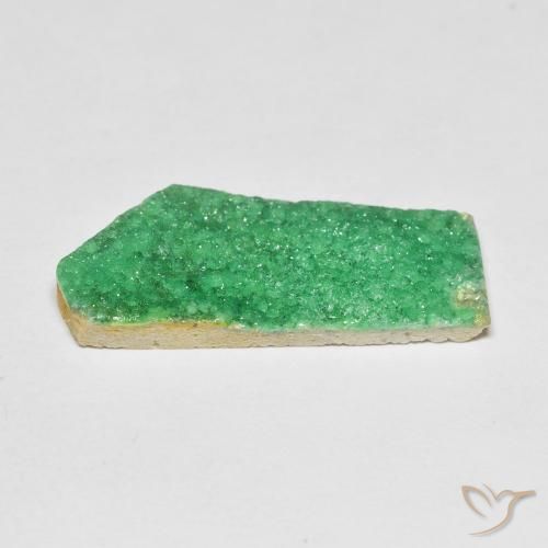 6.73克拉天然晶簇磷铝石，花式切割，不透明