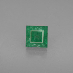 0.77克拉天然绿色祖母绿，方形，5×5毫米，I1