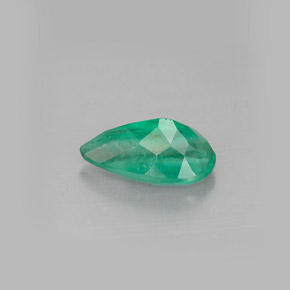 0.94克拉天然绿色祖母绿，梨形，9.1×5毫米，SI-I1