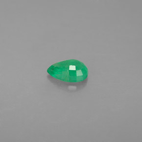 0.35克拉天然绿色祖母绿，梨形，5.8×4.1毫米，SI