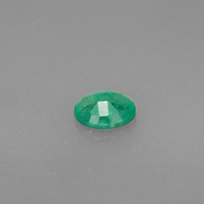 0.32克拉天然绿色祖母绿，椭圆形切割，5.1×4.1毫米，SI
