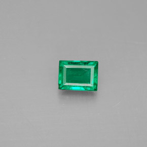0.30克拉天然绿色祖母绿，长方形切工，4.5×3.5毫米，VS-SI