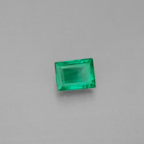 0.30克拉天然绿色祖母绿，长方形切工，4.5×3.5毫米，VS-SI