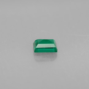 0.30克拉天然绿色祖母绿，长方形切工，4.5×3.5毫米，VS-SI