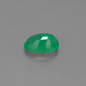 0.49克拉天然绿色祖母绿，椭圆形切割，6.2×4.1毫米，SI-I1