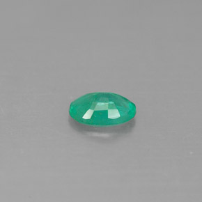 0.35克拉天然绿色祖母绿，椭圆形切割，5.8×4.1毫米，SI-I1
