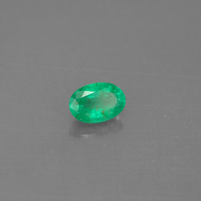 0.49克拉天然绿色祖母绿，椭圆形切割，6×4.1毫米，SI-I1