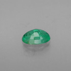 0.42克拉天然绿色祖母绿，椭圆形切割，6.1×4毫米，SI-I1