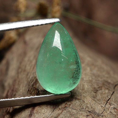 4.31ct 天然 开心果绿 翠, 梨形, 半透明