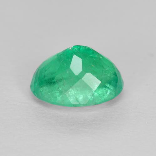 0.94克拉天然绿色祖母绿，椭圆形切割，6.9×5.4毫米，VS-SI