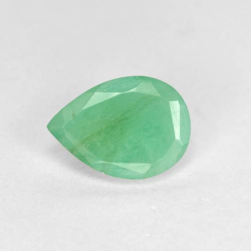 0.64克拉天然绿色祖母绿，梨形，7.2×5.2毫米，SI-I1