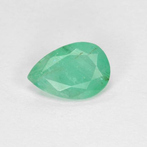 0.56克拉天然绿色祖母绿，梨形，7.1×4.9毫米，SI-I1