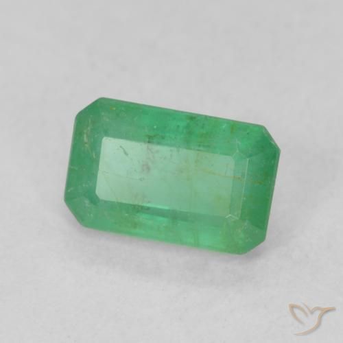 0.69克拉天然翠，八边形，SI