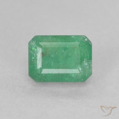 0.66ct 天然 中浅绿色 翠, 祖母绿式切割, SI-I1