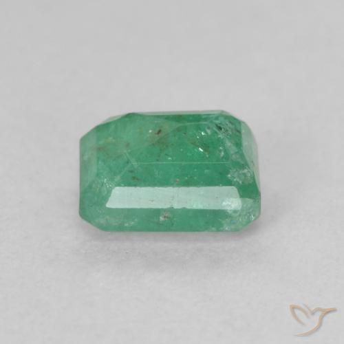 0.66克拉天然翠，八边形，SI-I1