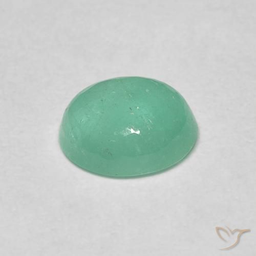 0.93克拉天然翠，椭圆形，半透明
