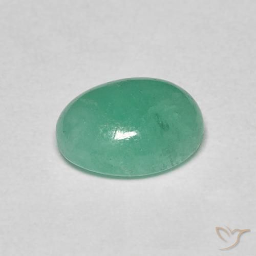 1.10克拉天然翠，椭圆形，半透明
