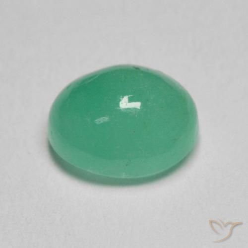 0.83克拉天然翠，椭圆形，半透明
