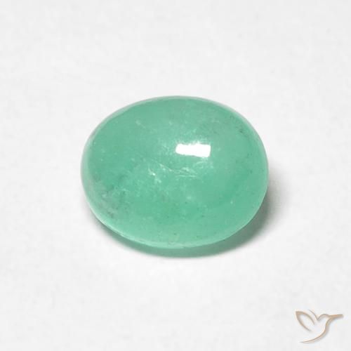 0.82ct 天然 浅绿色 翠, 椭圆形, 半透明
