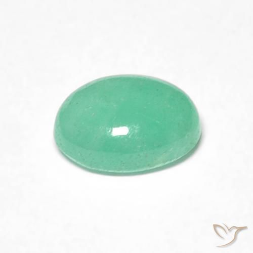 0.69克拉天然翠，椭圆形，半透明