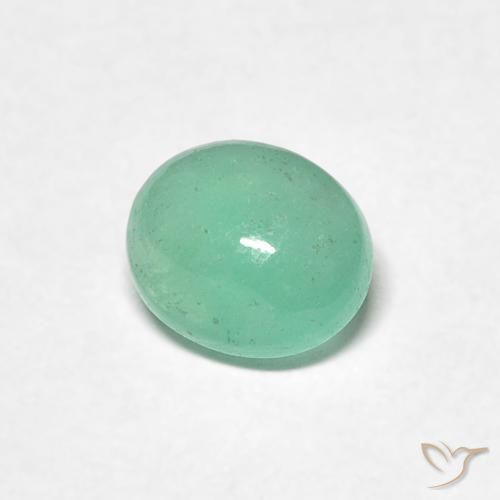 0.77克拉天然翠，椭圆形，半透明