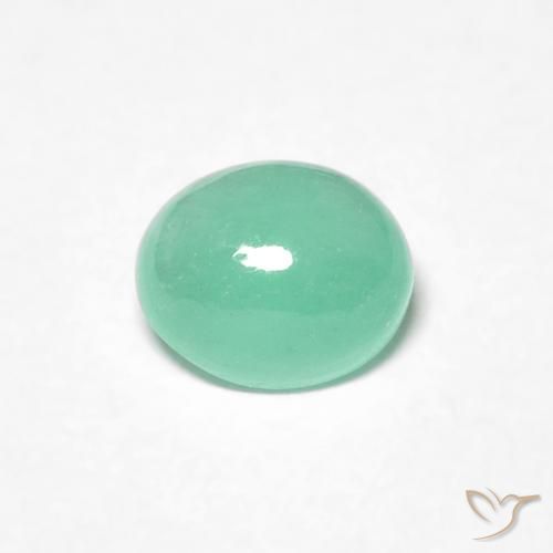 0.64克拉天然翠，椭圆形，半透明