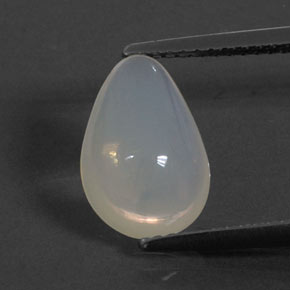 2.33克拉天然白色火欧泊，梨形，11.7×8.1毫米，透明